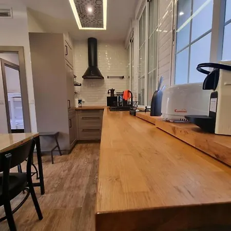 Apartamento Exclusividad A Pie De La Torre De La Catedral Granada